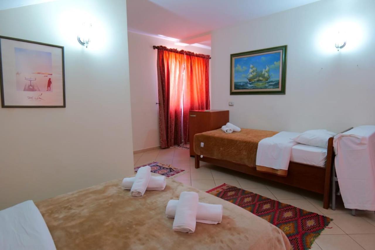 Hotel Veli Sarande Exterior photo