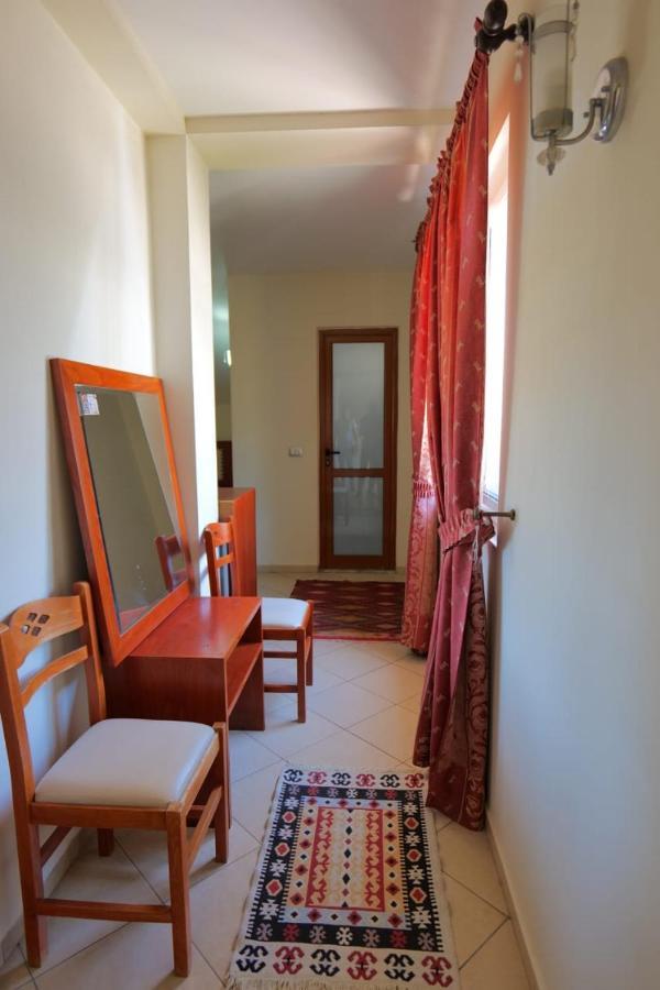 Hotel Veli Sarande Exterior photo