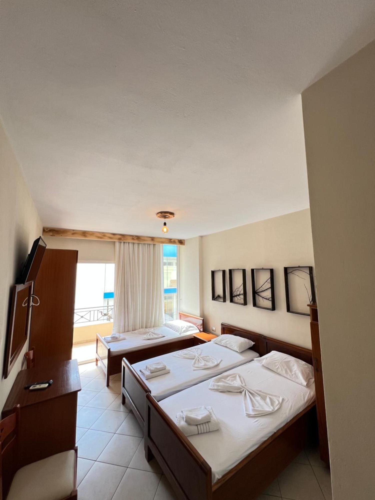 Hotel Veli Sarande Exterior photo